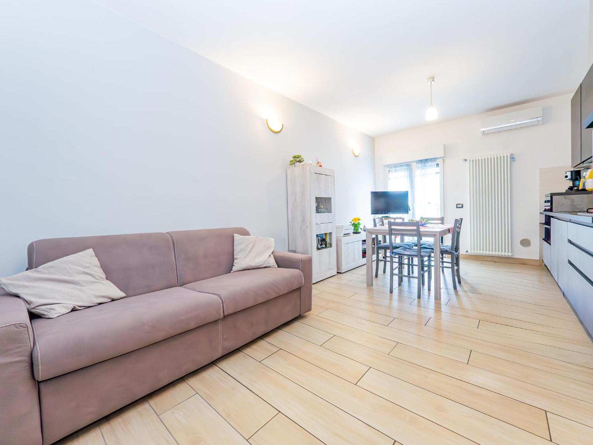 Chiaro House Apartment *